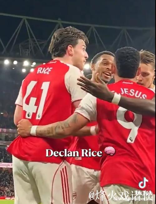 本怀特伤停至少1月！枪手参与竞购波兰边路天才